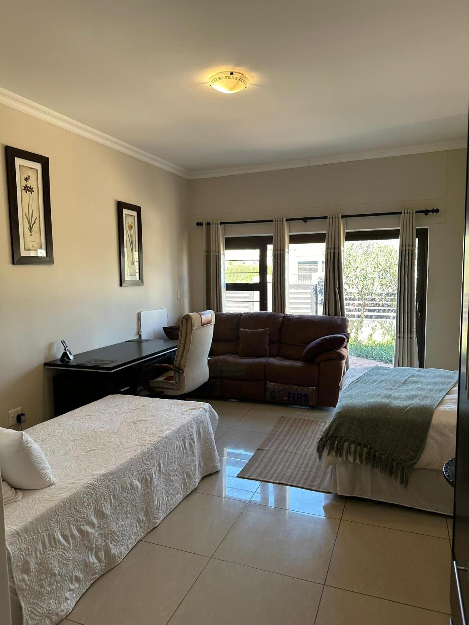 Cora'S Boutique Bed & Breakfast Swakopmund Dış mekan fotoğraf
