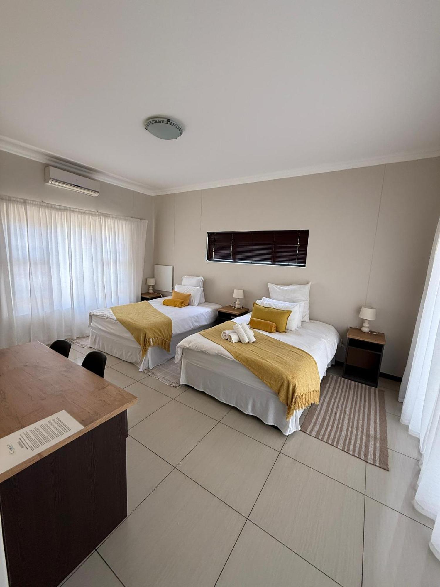 Cora'S Boutique Bed & Breakfast Swakopmund Dış mekan fotoğraf